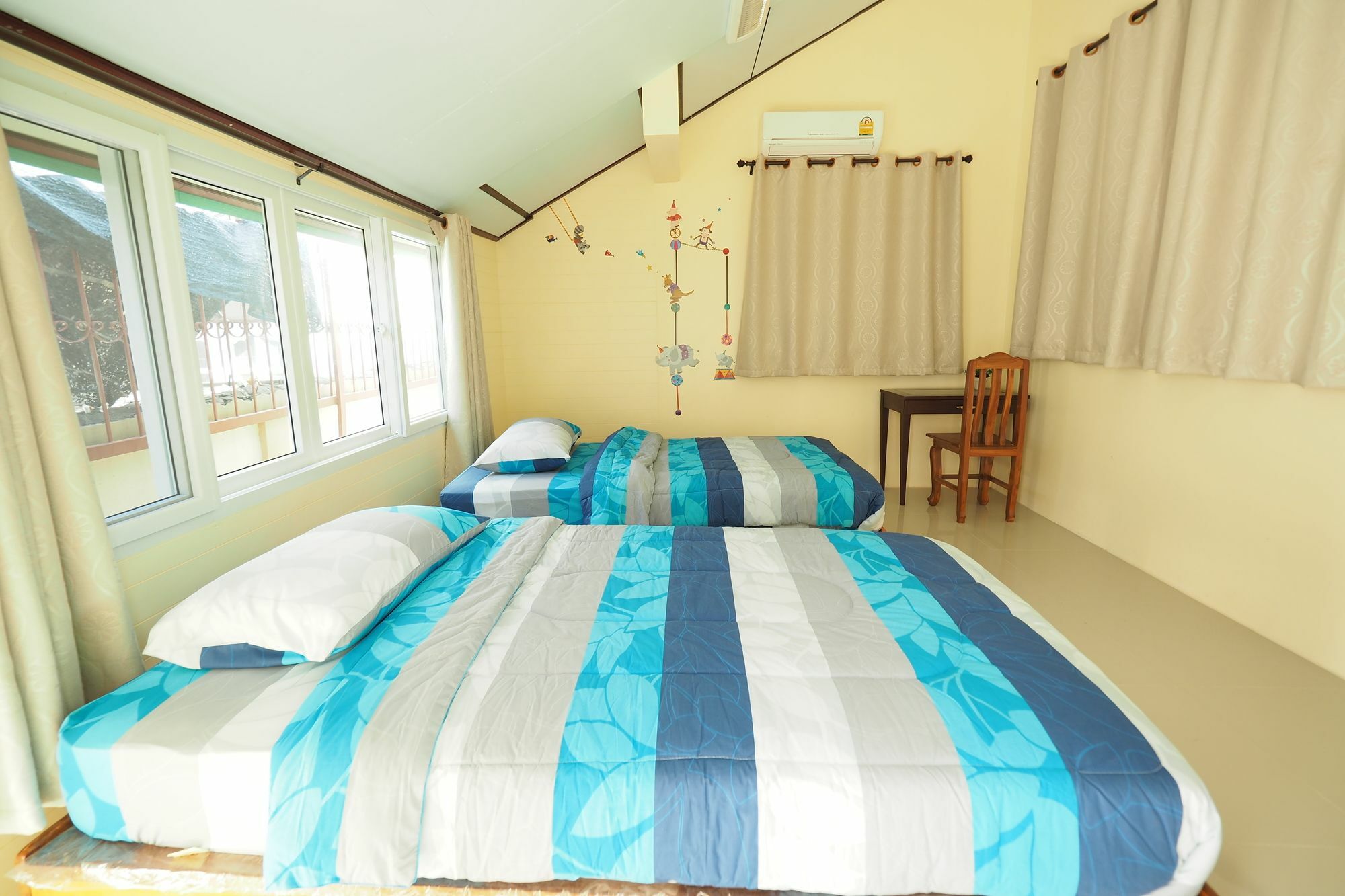 Hotel Ban Yenjid à Ayutthaya Extérieur photo